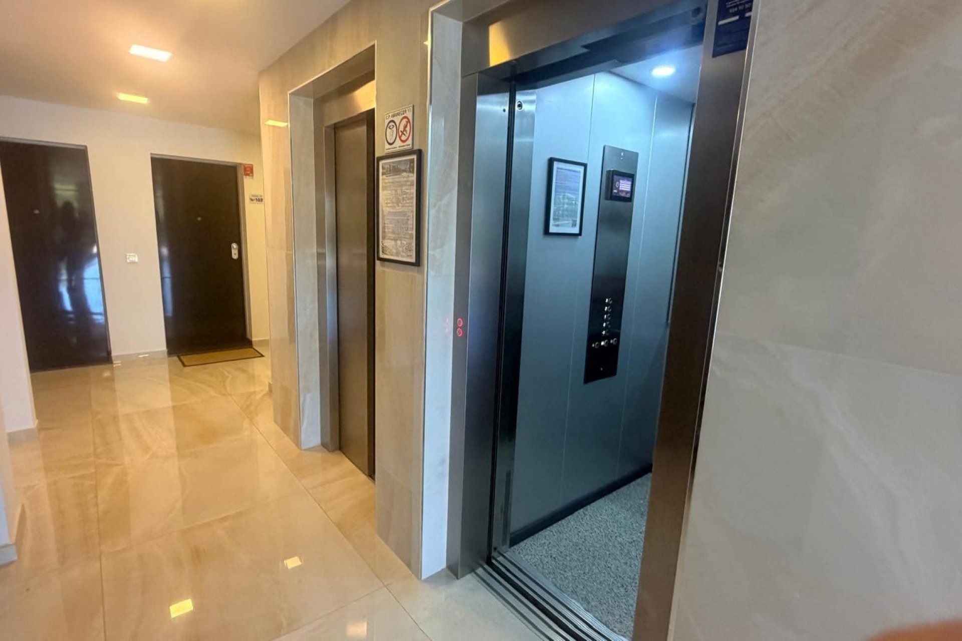 Resale - Apartment -
Los Altos - Costa Blanca