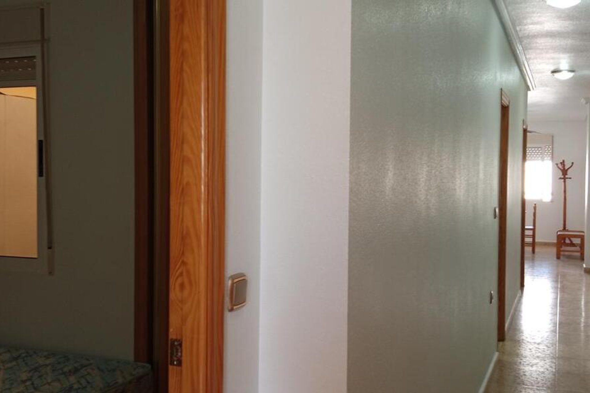 Resale - Apartment -
Los Montesinos - PUEBLO CENTRO