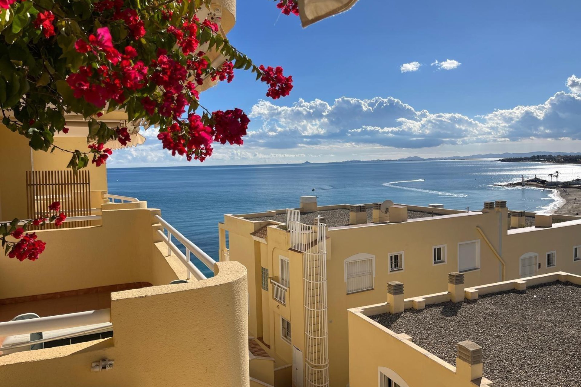 Resale - Apartment -
Orihuela Costa - Campoamor