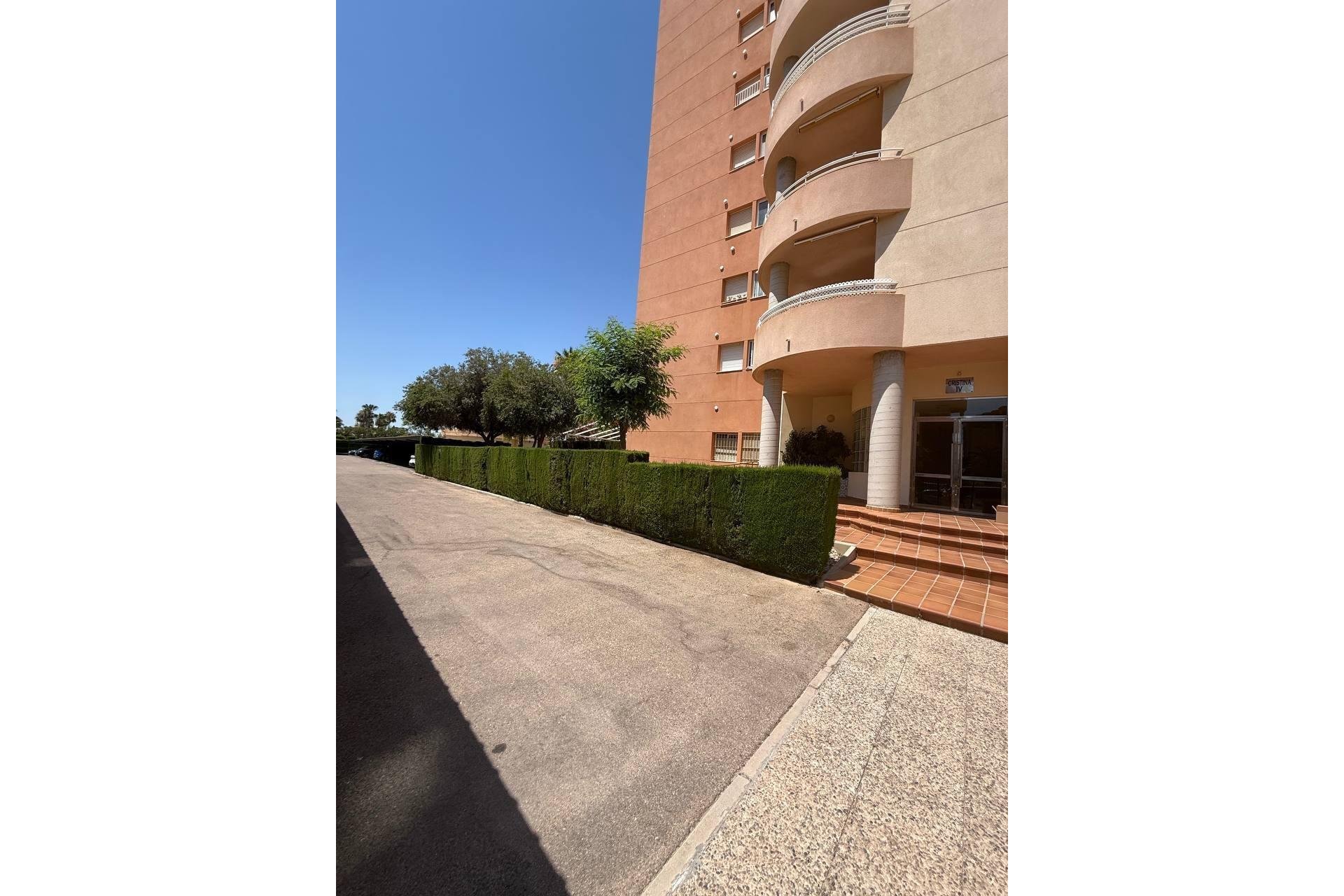 Resale - Apartment -
Orihuela Costa - Campoamor