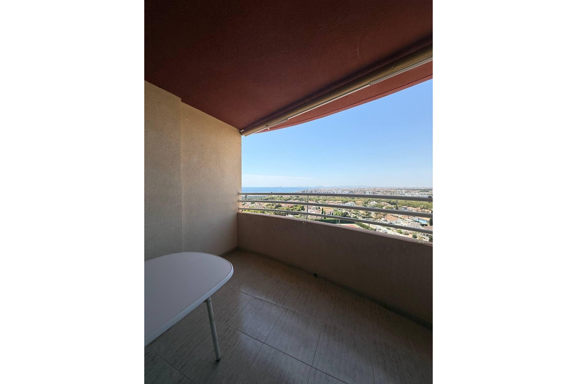 Resale - Apartment -
Orihuela Costa - Campoamor