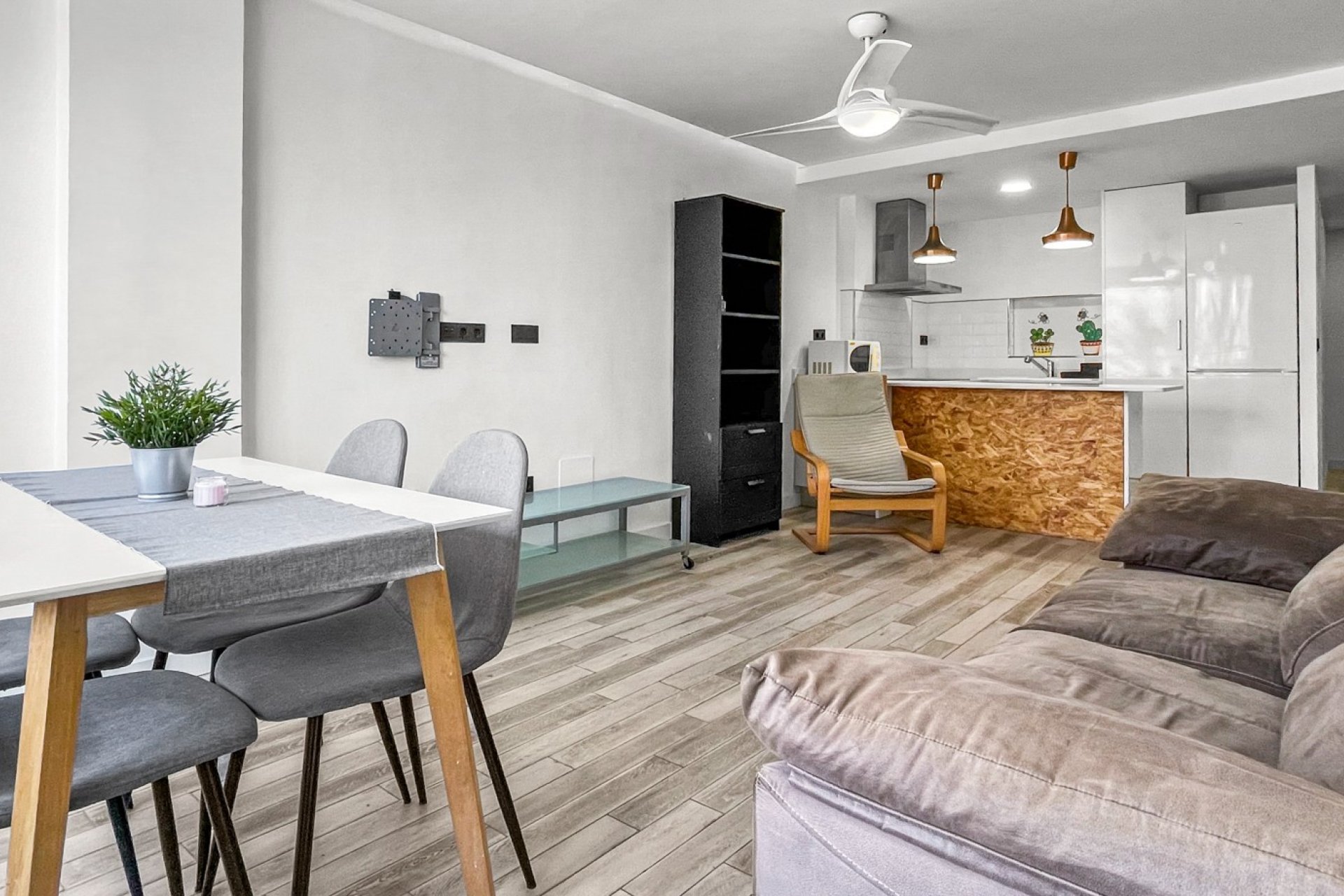 Resale - Apartment -
Orihuela Costa - Costa Blanca