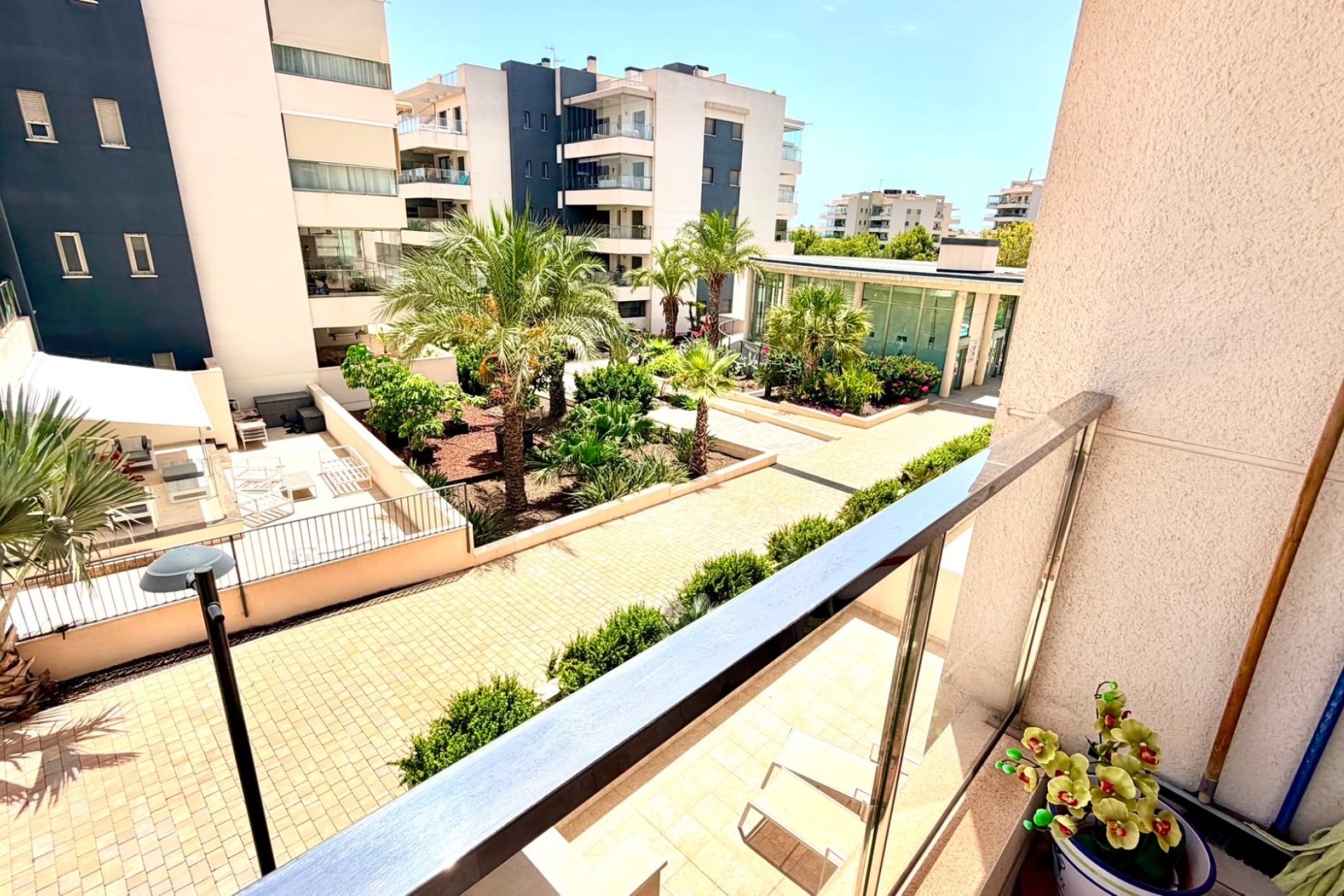 Resale - Apartment -
Orihuela Costa - Costa Blanca
