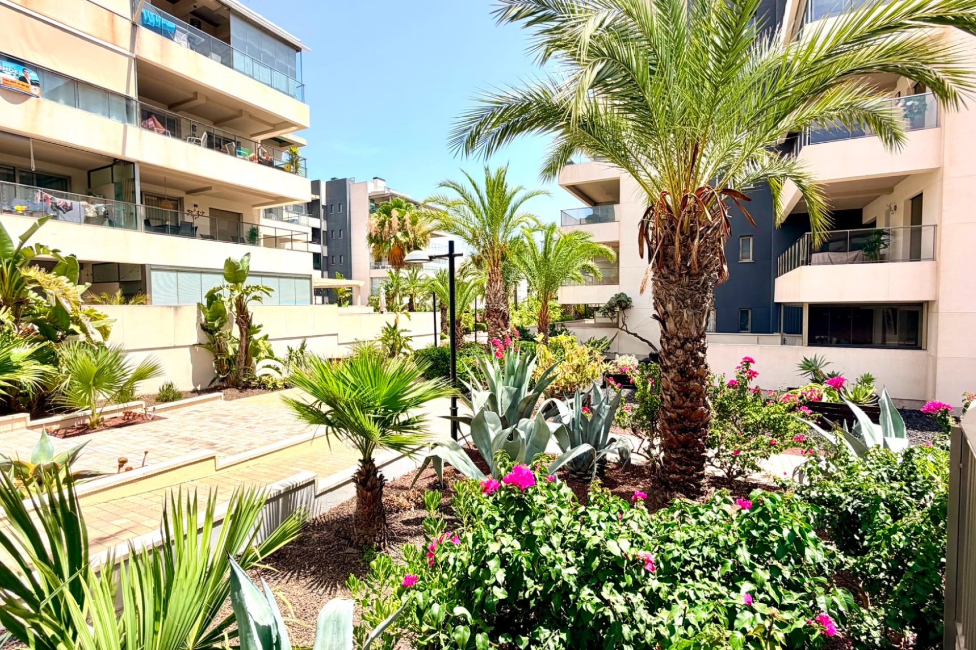 Resale - Apartment -
Orihuela Costa - Costa Blanca