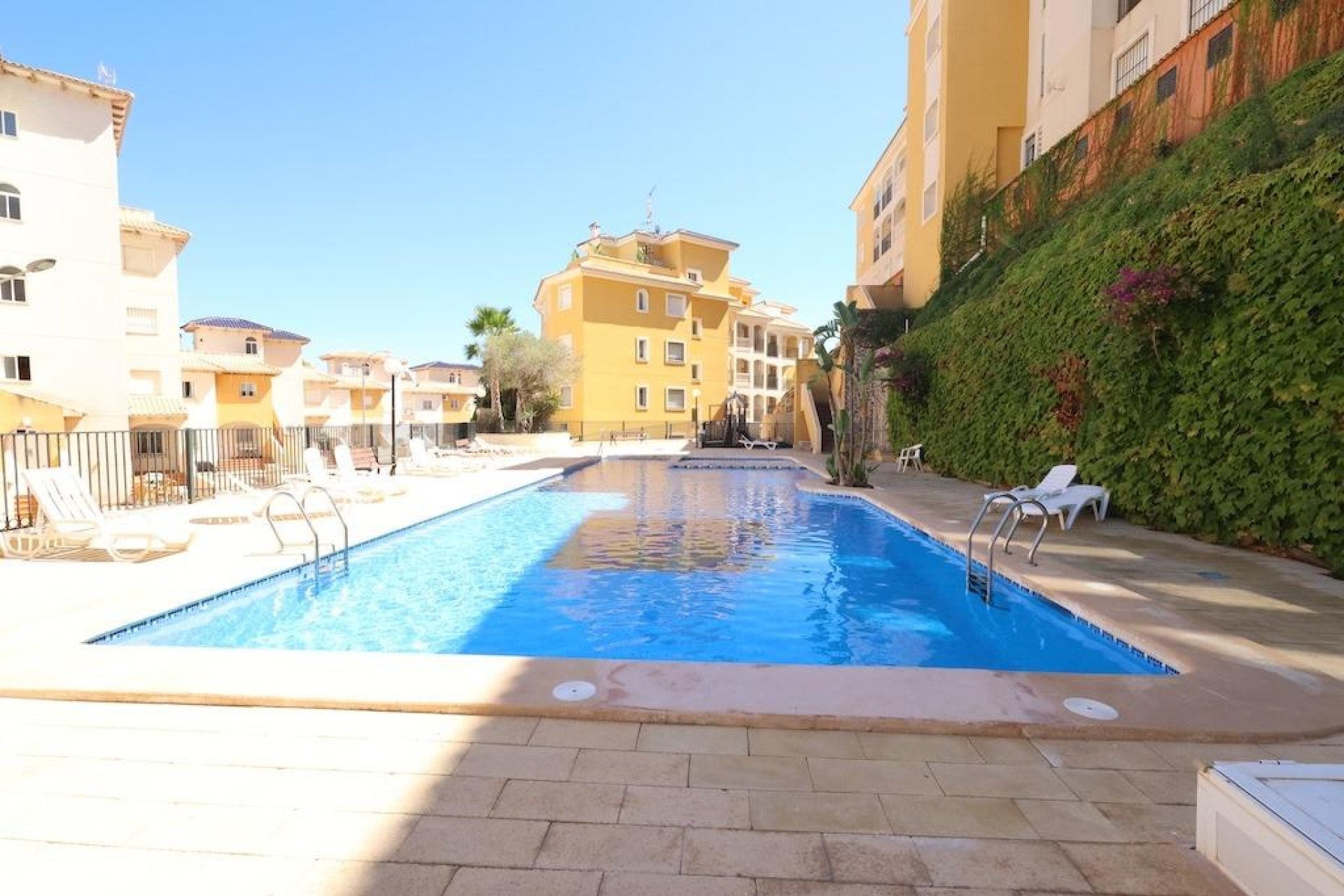 Resale - Apartment -
Orihuela Costa - Costa Blanca