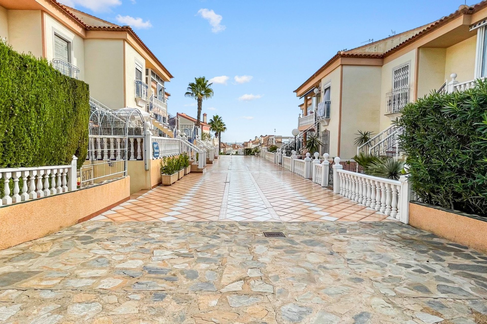 Resale - Apartment -
Orihuela Costa - Costa Blanca