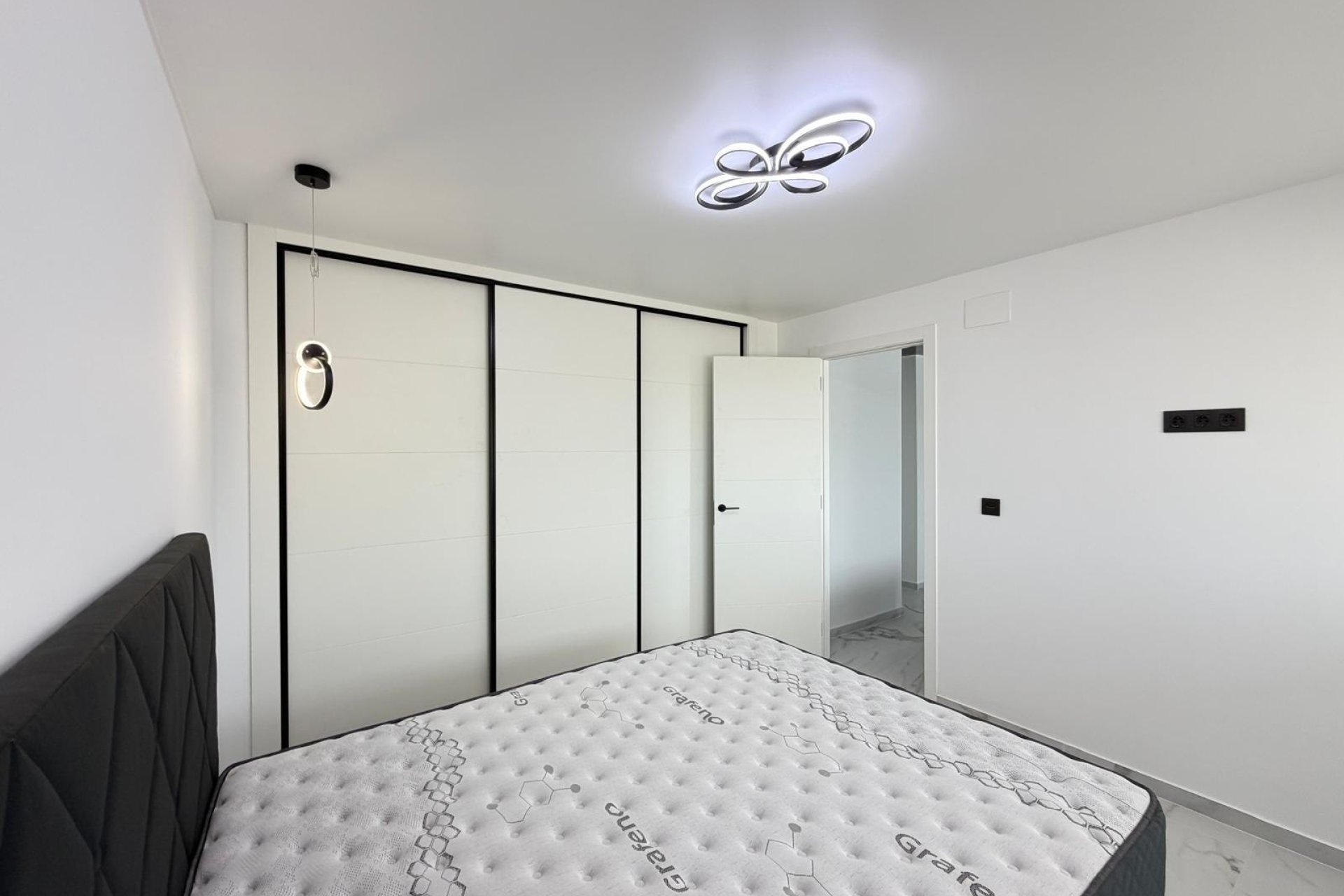 Resale - Apartment -
Orihuela Costa - La Zenia