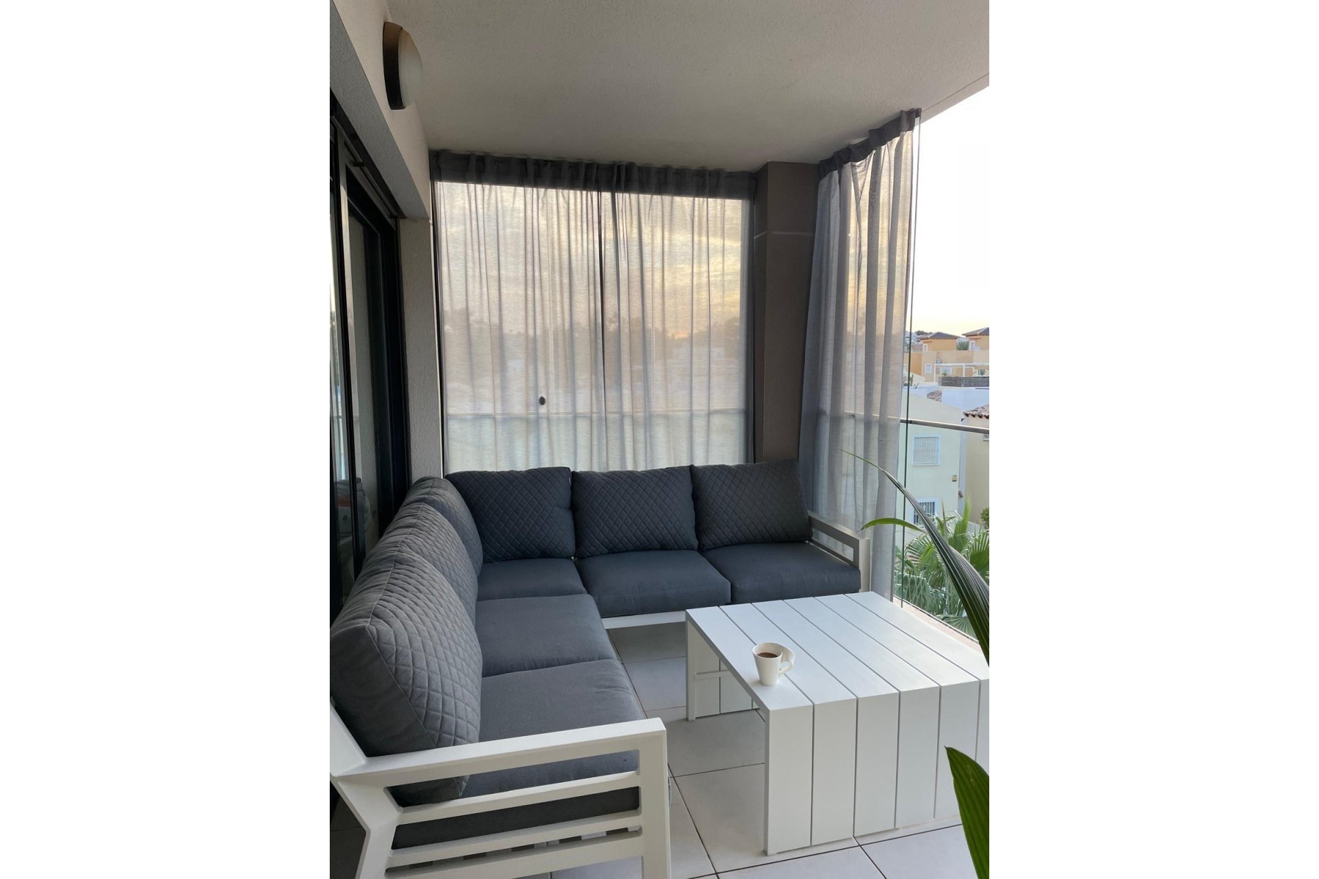 Resale - Apartment -
Orihuela Costa - Las Filipinas