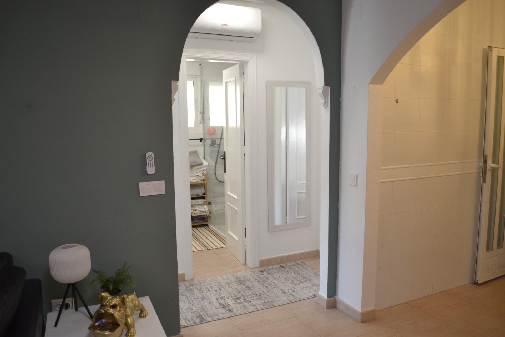 Resale - Apartment -
Orihuela Costa - Las Filipinas