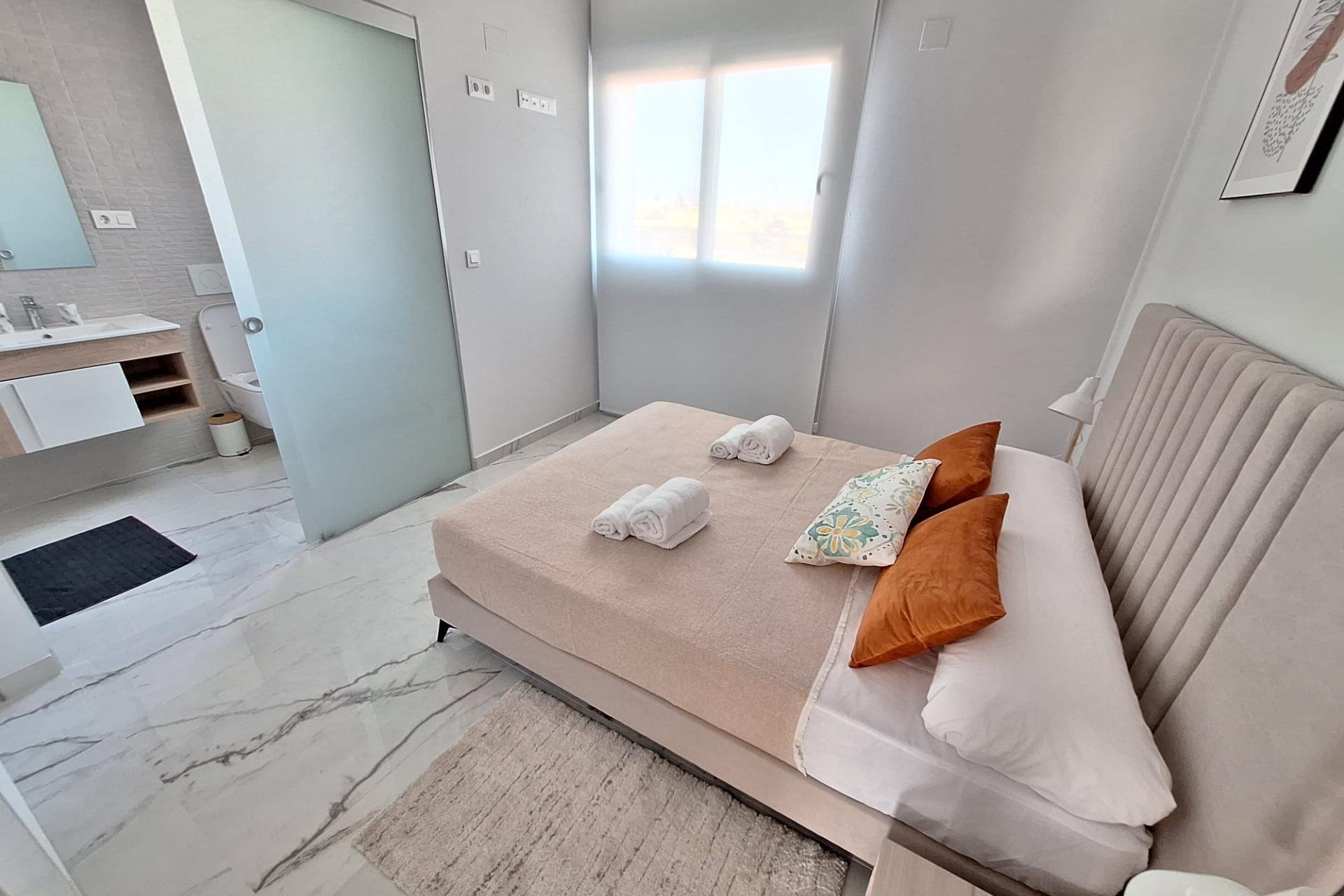 Resale - Apartment -
Orihuela Costa - Punta Prima