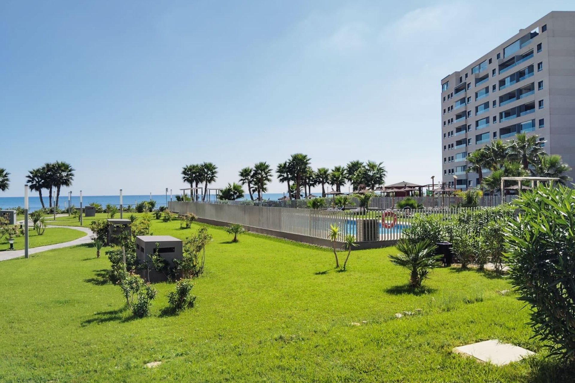 Resale - Apartment -
Orihuela Costa - Punta Prima