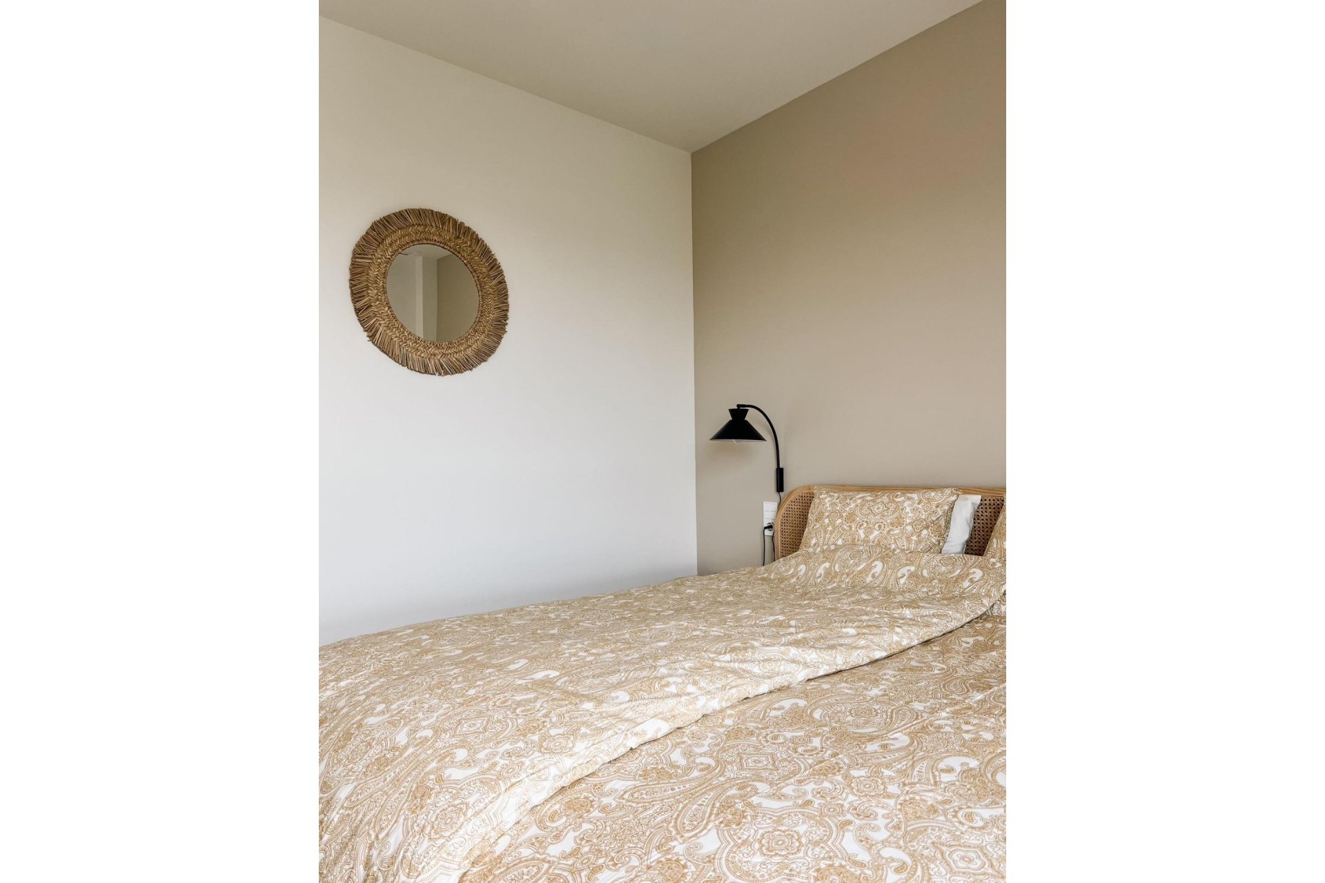 Resale - Apartment -
Orihuela Costa