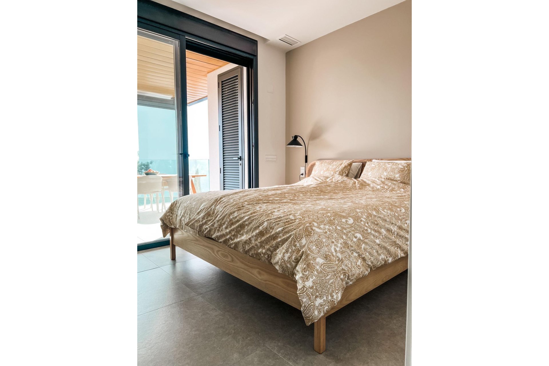 Resale - Apartment -
Orihuela Costa