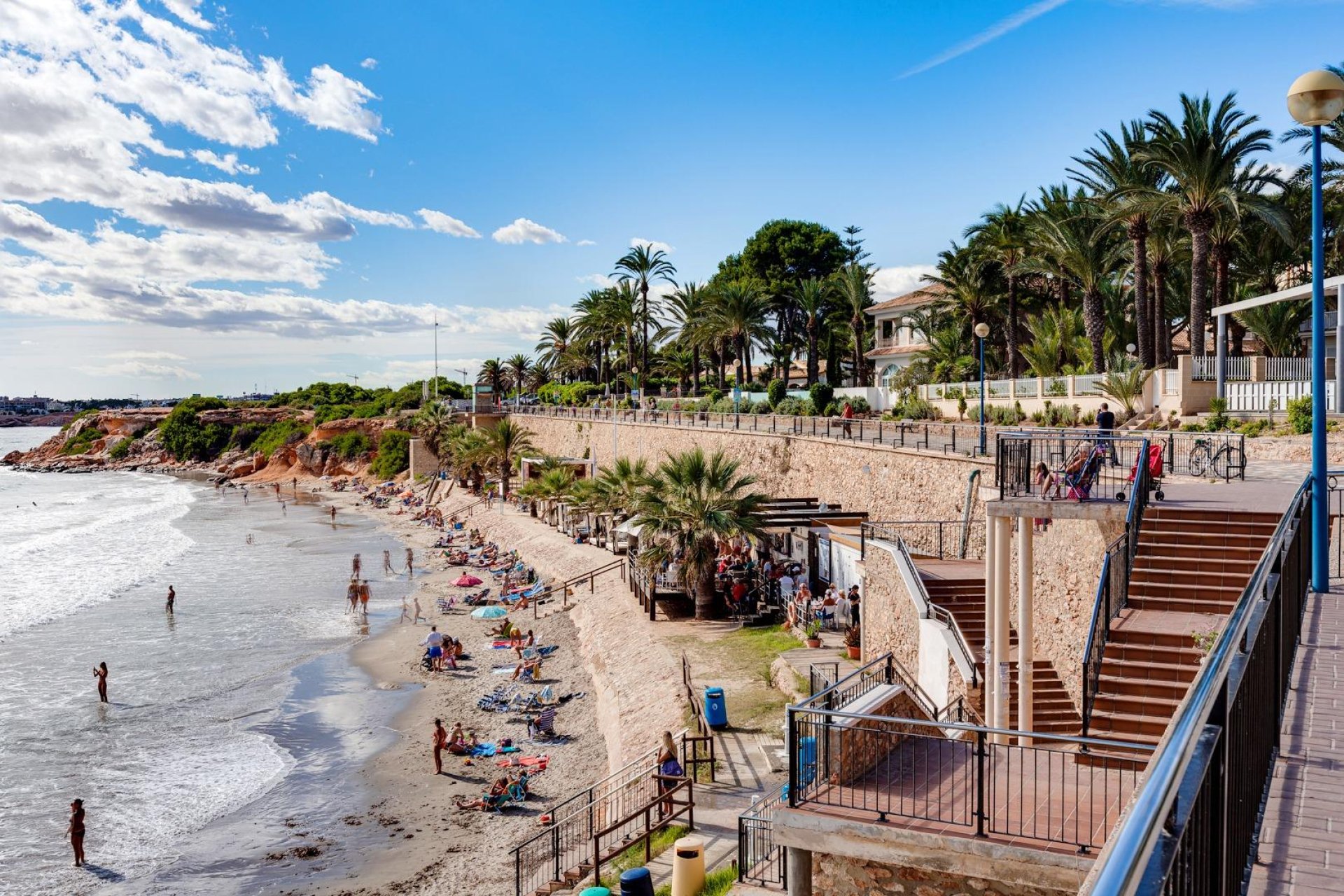 Resale - Apartment -
Orihuela Costa