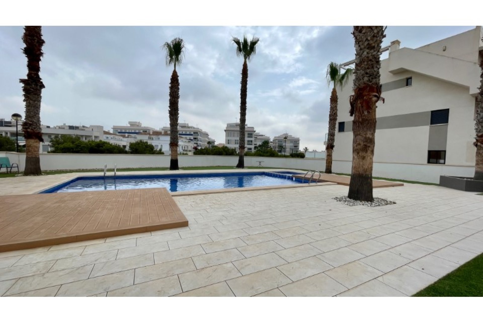 Resale - Apartment -
Orihuela - Inland