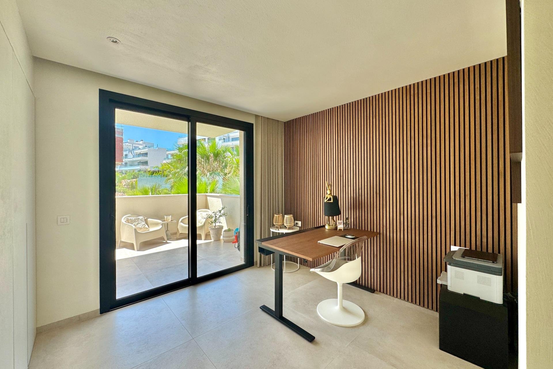 Resale - Apartment -
Orihuela - Las Colinas Golf