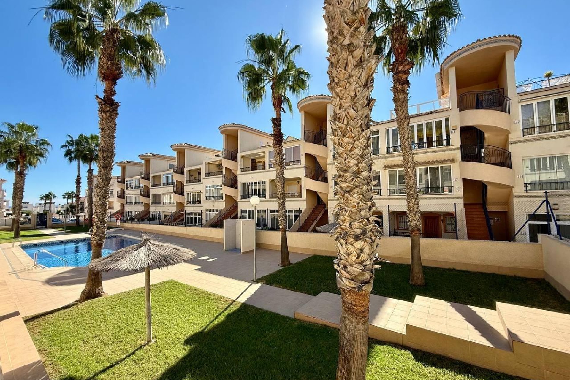 Resale - Apartment -
Orihuela - Los Balcones Y Los Altos