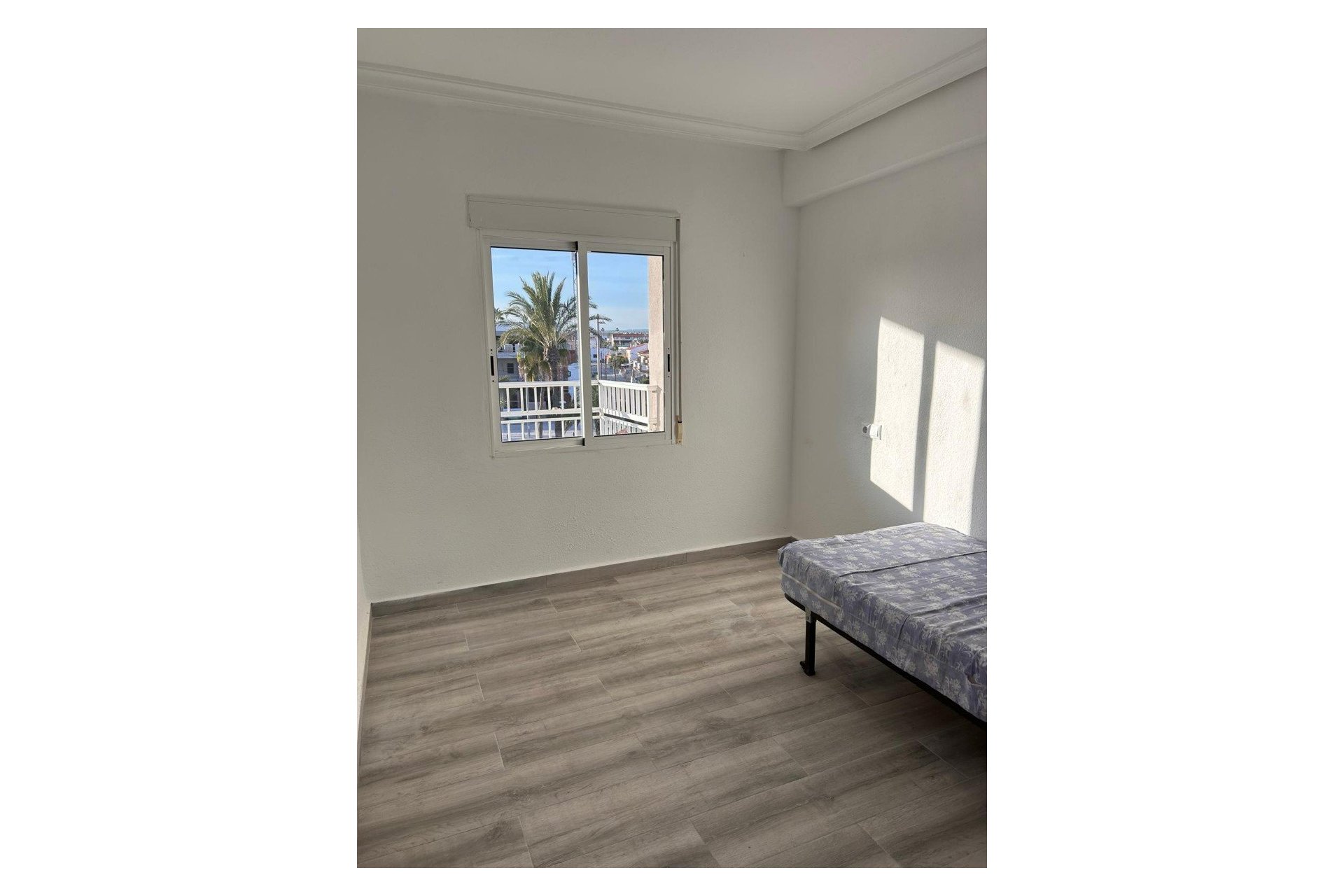 Resale - Apartment -
Pilar de la Horadada - Costa Blanca