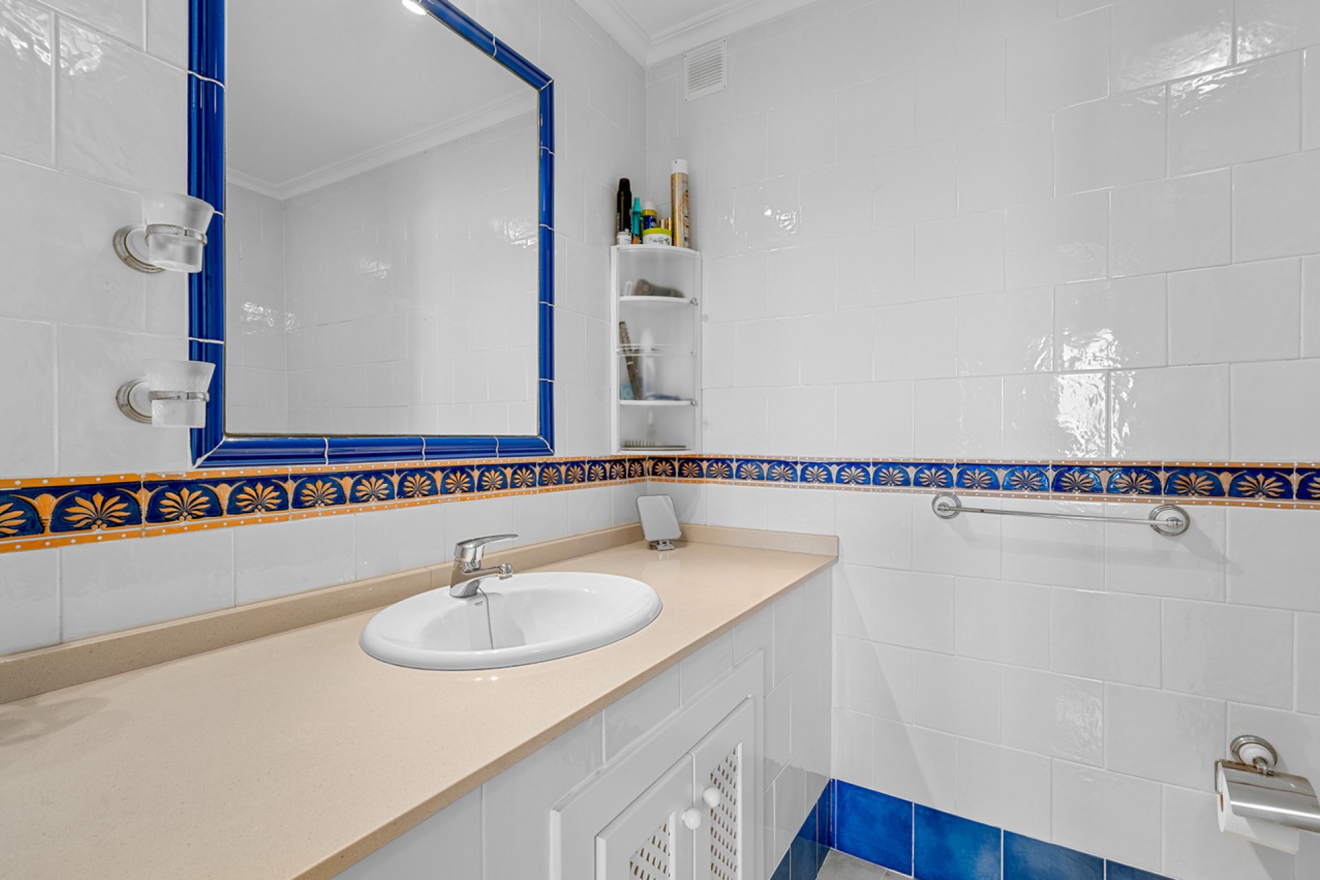 Resale - Apartment -
Playa Flamenca - Costa Blanca