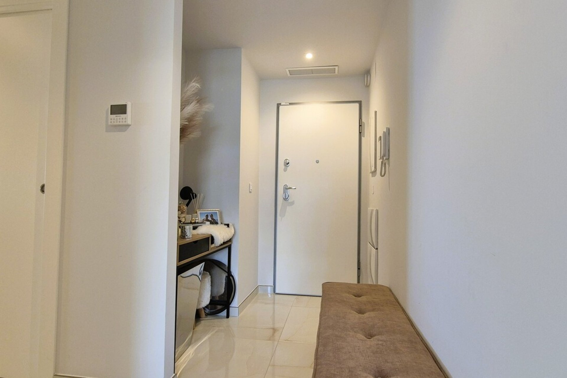 Resale - Apartment -
Playa Flamenca - Costa Blanca