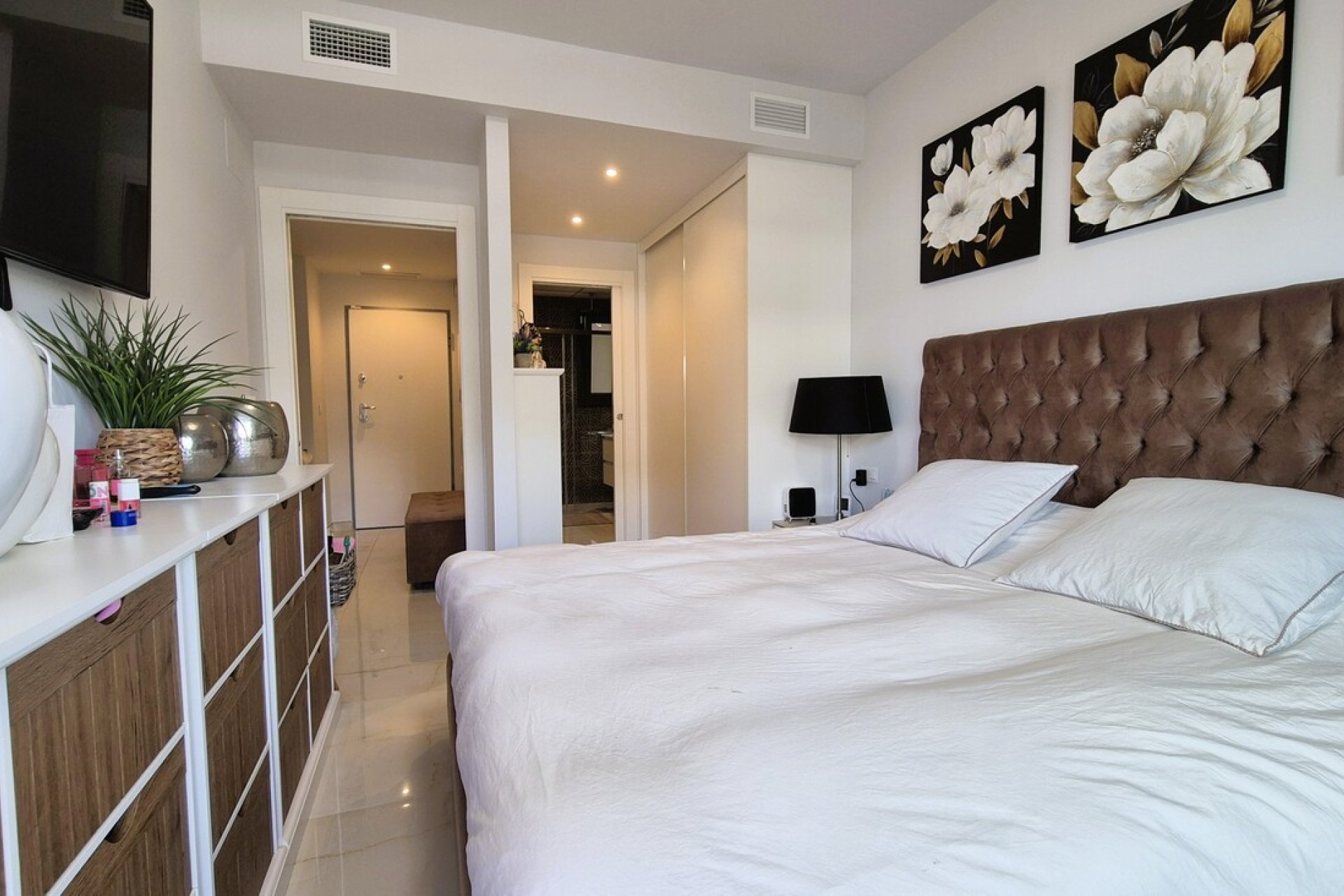 Resale - Apartment -
Playa Flamenca - Costa Blanca