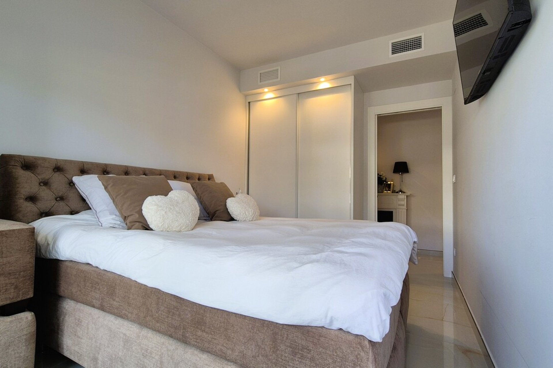 Resale - Apartment -
Playa Flamenca - Costa Blanca