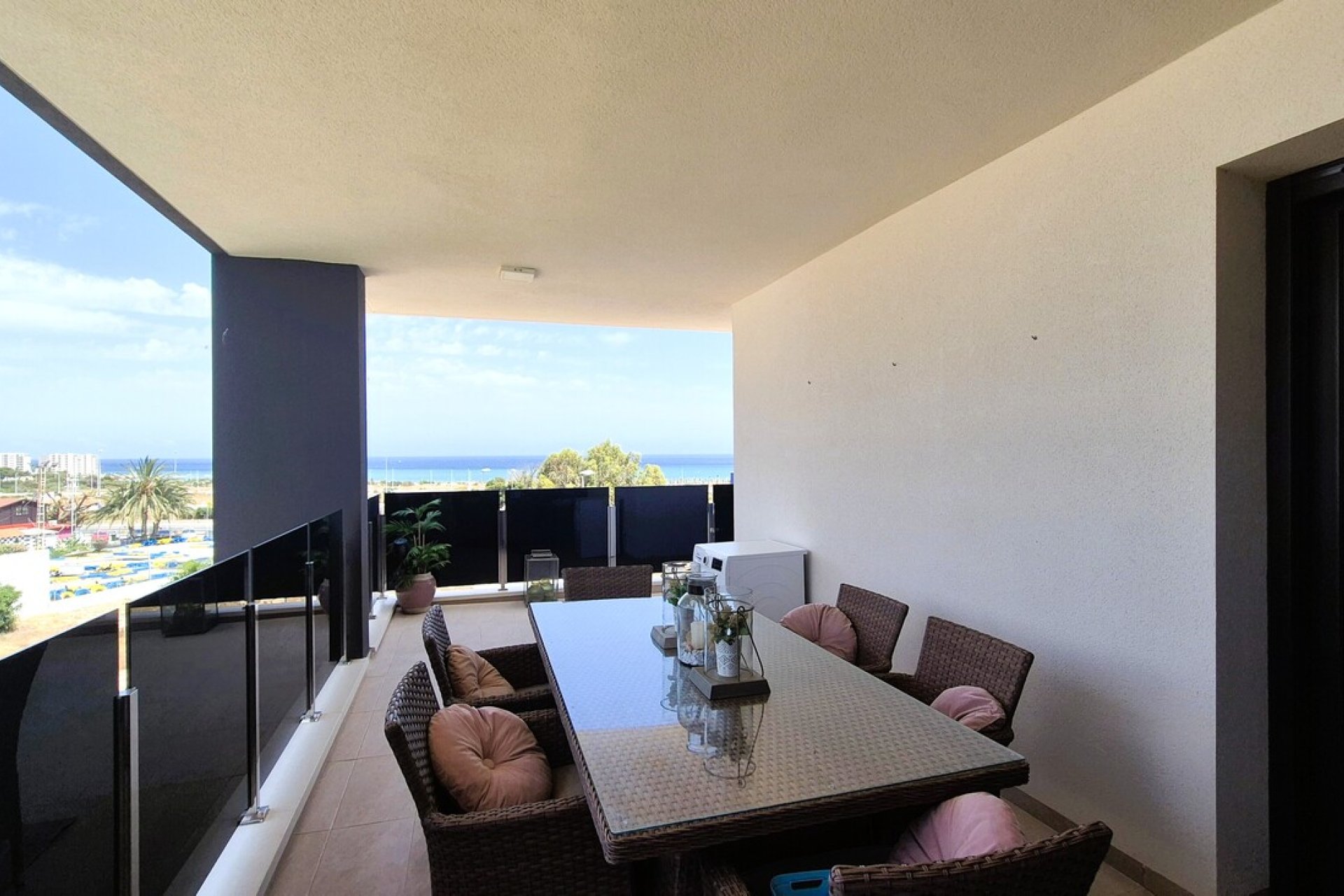 Resale - Apartment -
Playa Flamenca - Costa Blanca