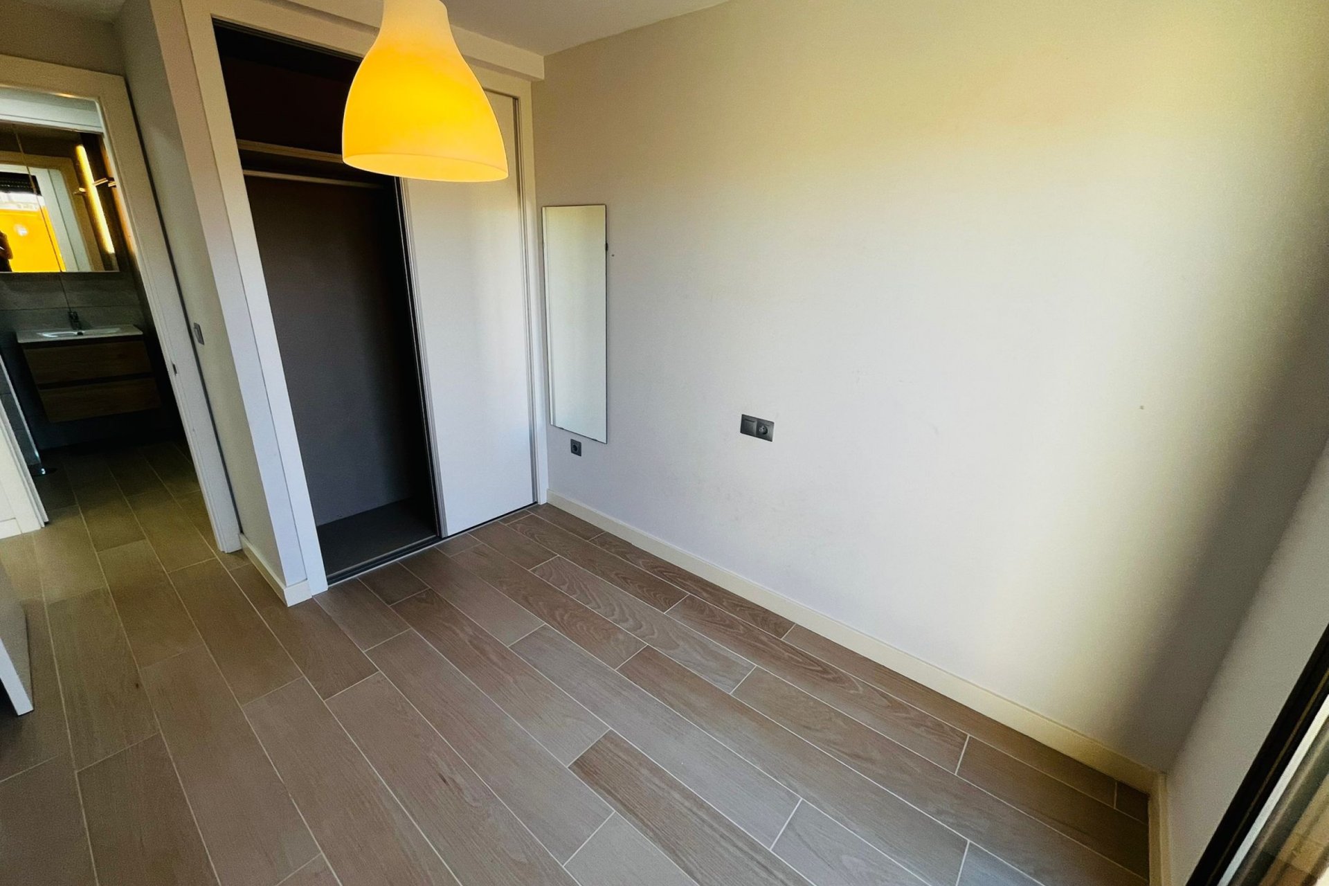 Resale - Apartment -
Playa Honda - Costa Calida