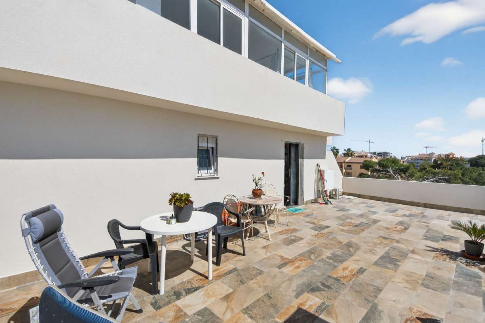 Resale - Apartment -
Punta Prima - Costa Blanca