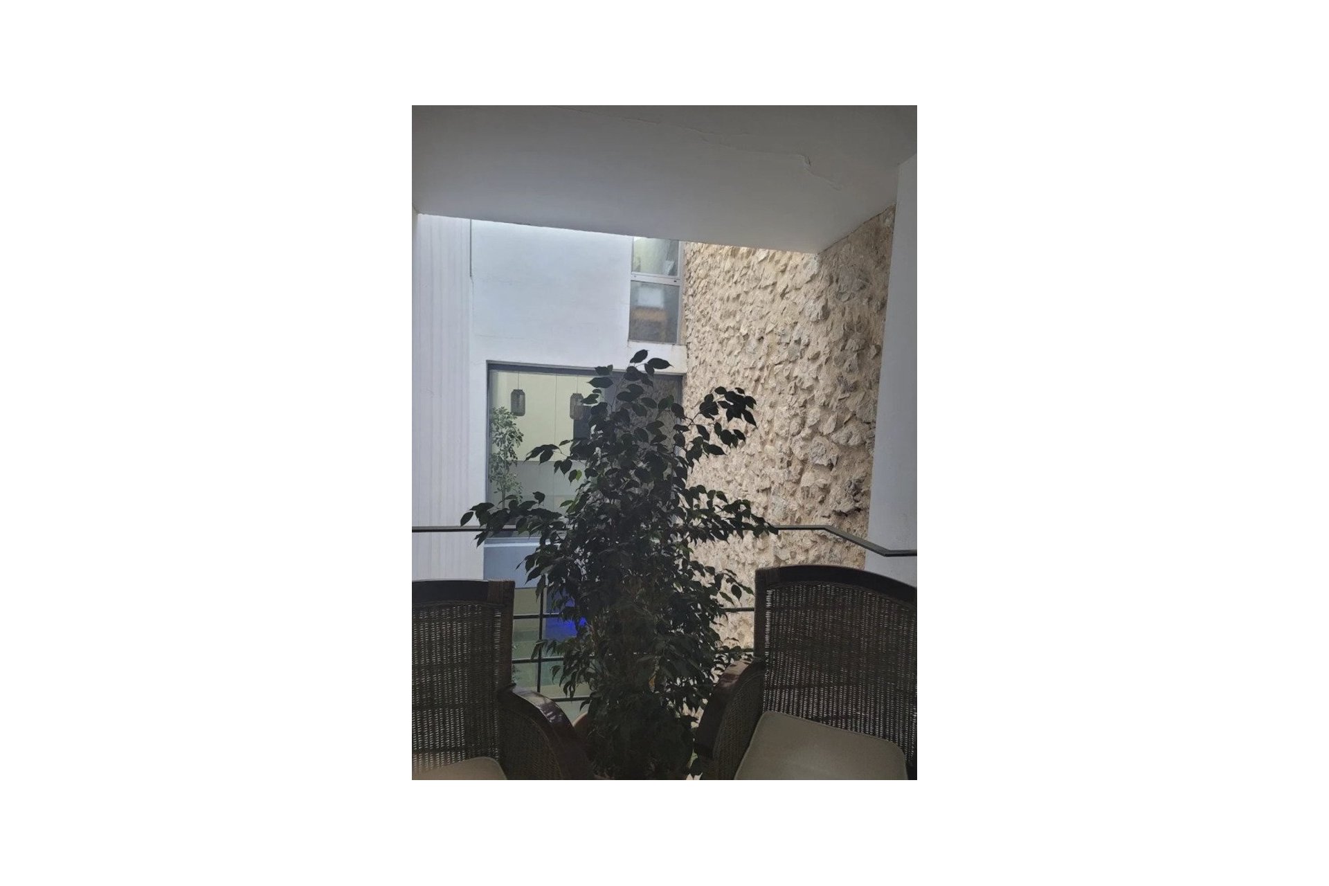 Resale - Apartment -
Relleu - Inland