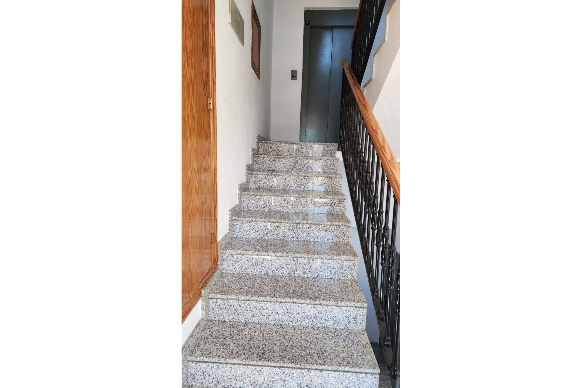 Resale - Apartment -
San Javier