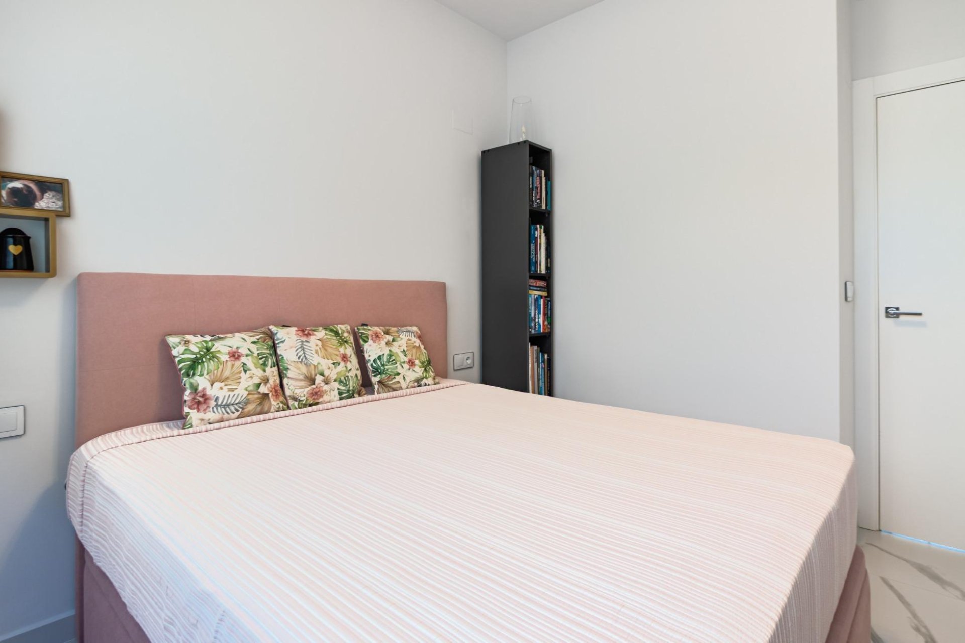 Resale - Apartment -
San Miguel de Salinas - Bellavista