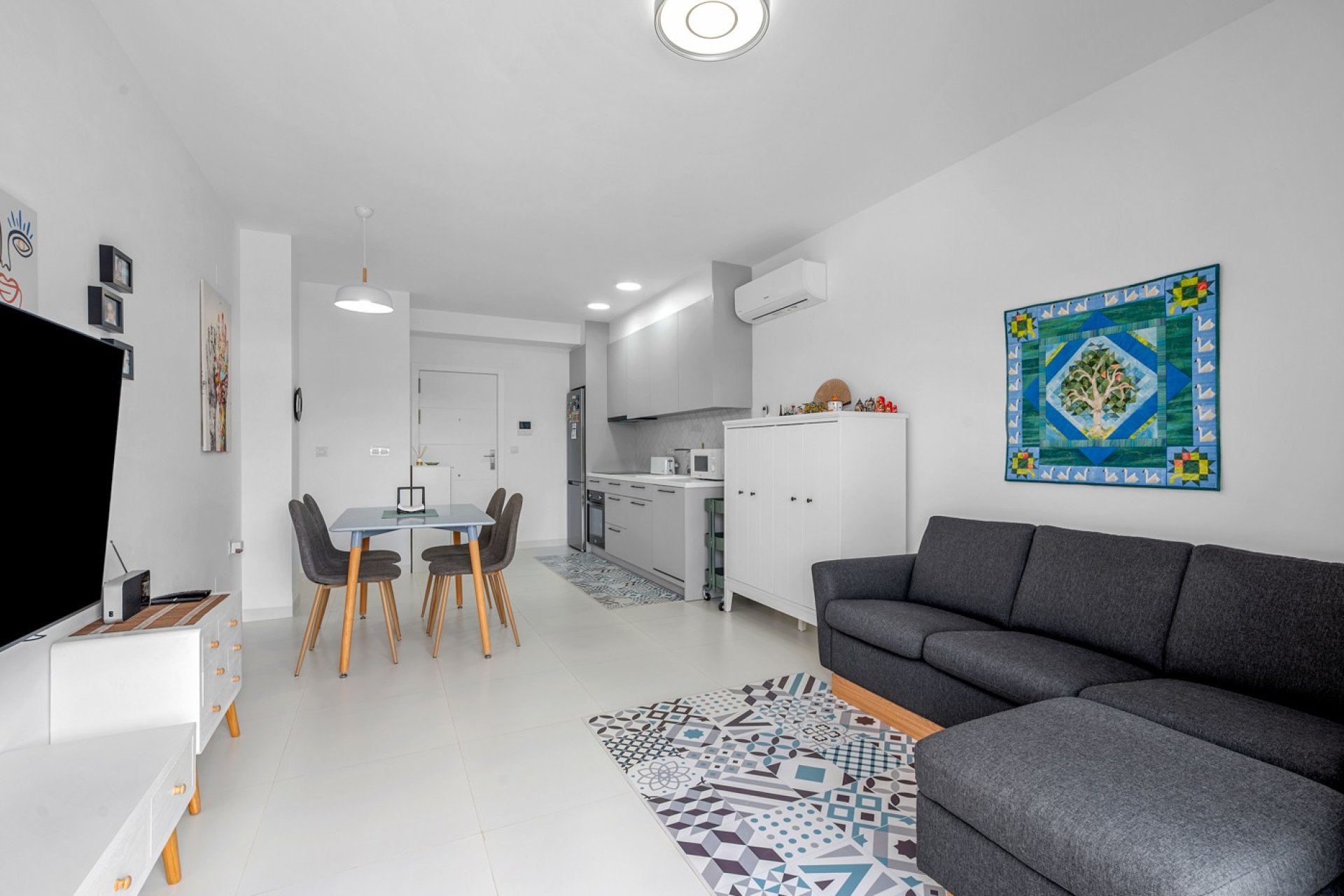 Resale - Apartment -
San Miguel de Salinas - Inland