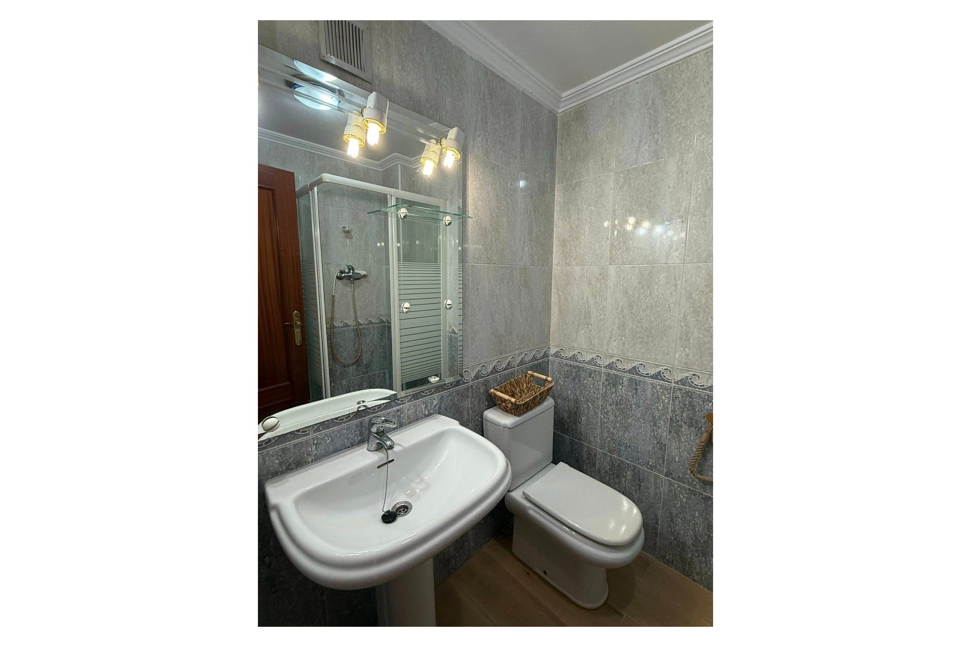 Resale - Apartment -
San Miguel de Salinas - Inland