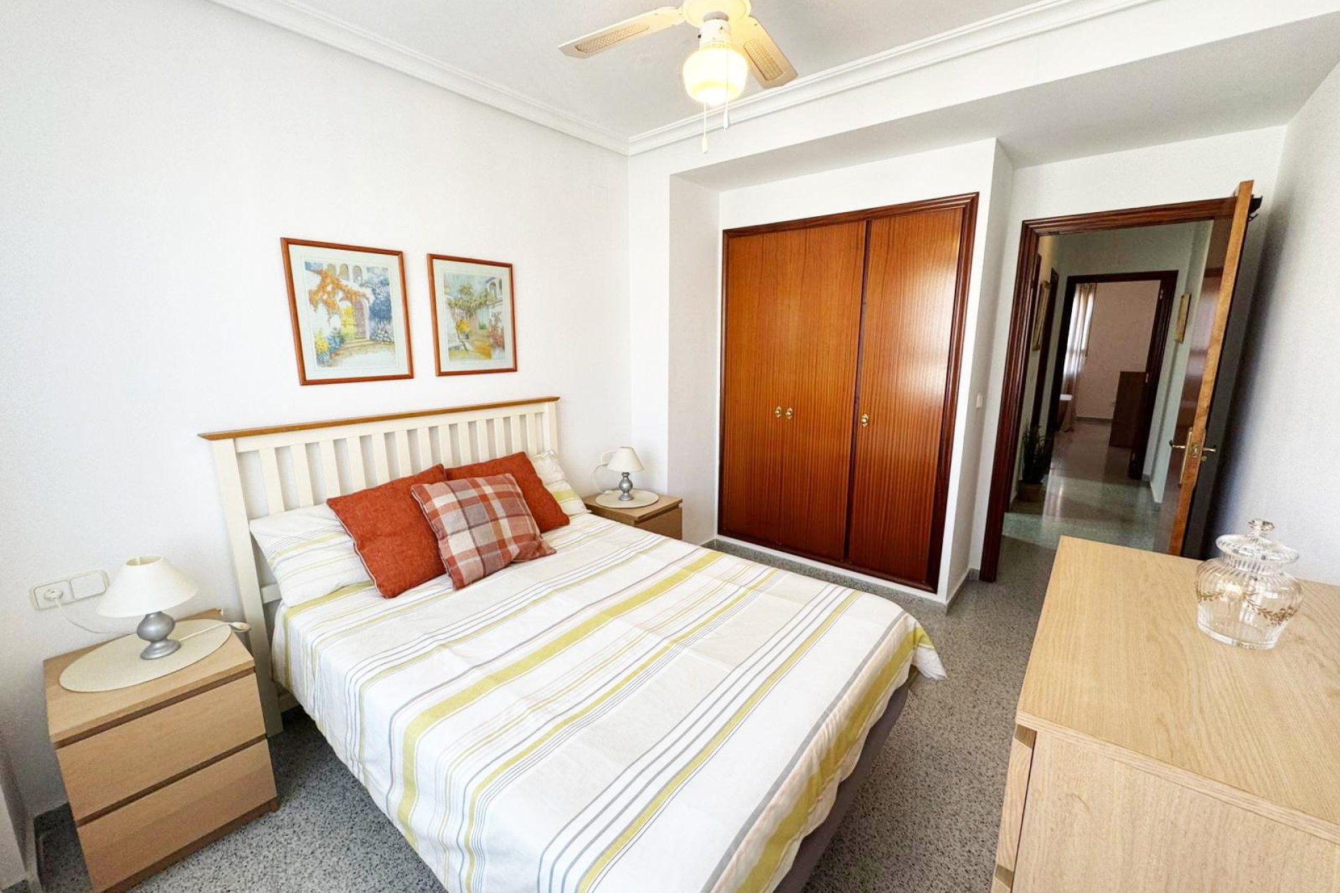Resale - Apartment -
San Miguel de Salinas - Inland