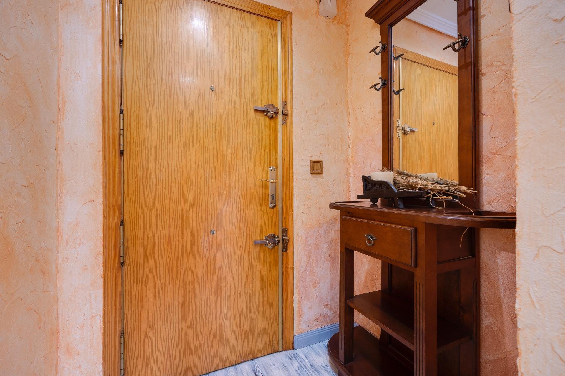 Resale - Apartment -
Torrevieja - Acequion