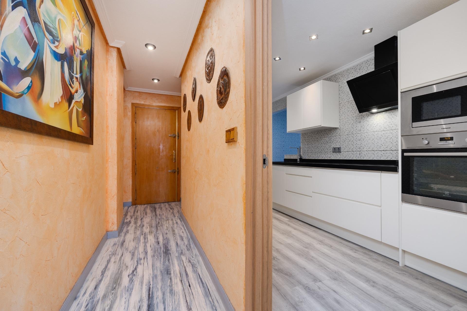 Resale - Apartment -
Torrevieja - Acequion