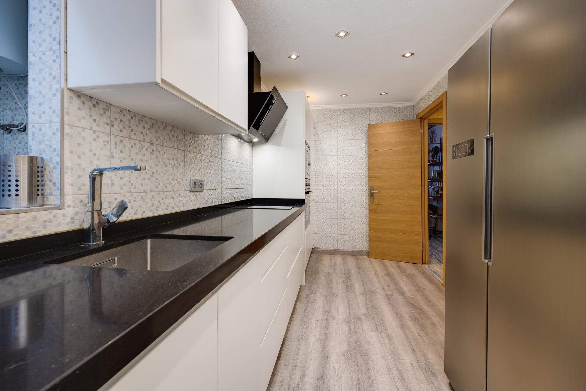 Resale - Apartment -
Torrevieja - Acequion