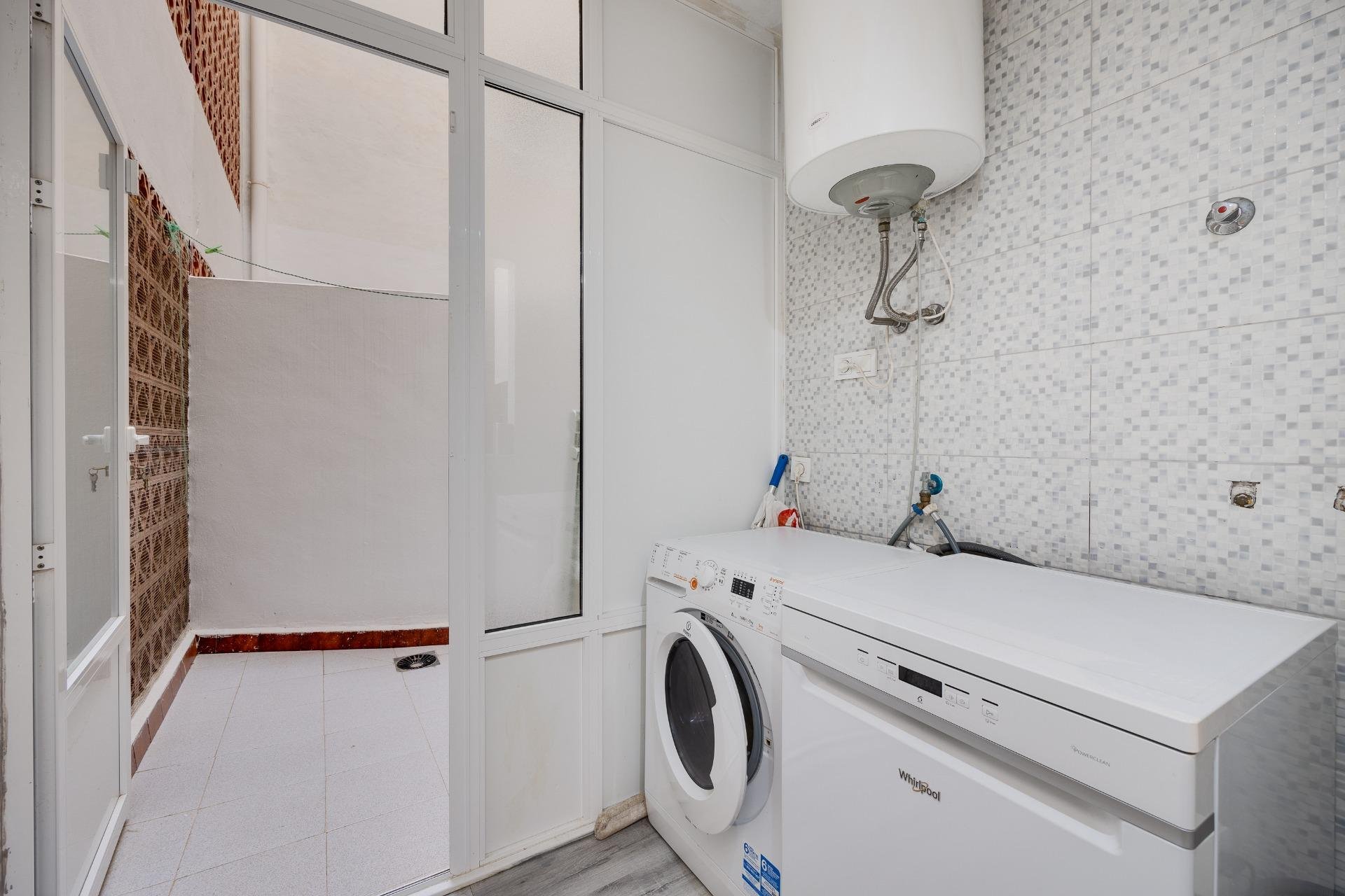 Resale - Apartment -
Torrevieja - Acequion