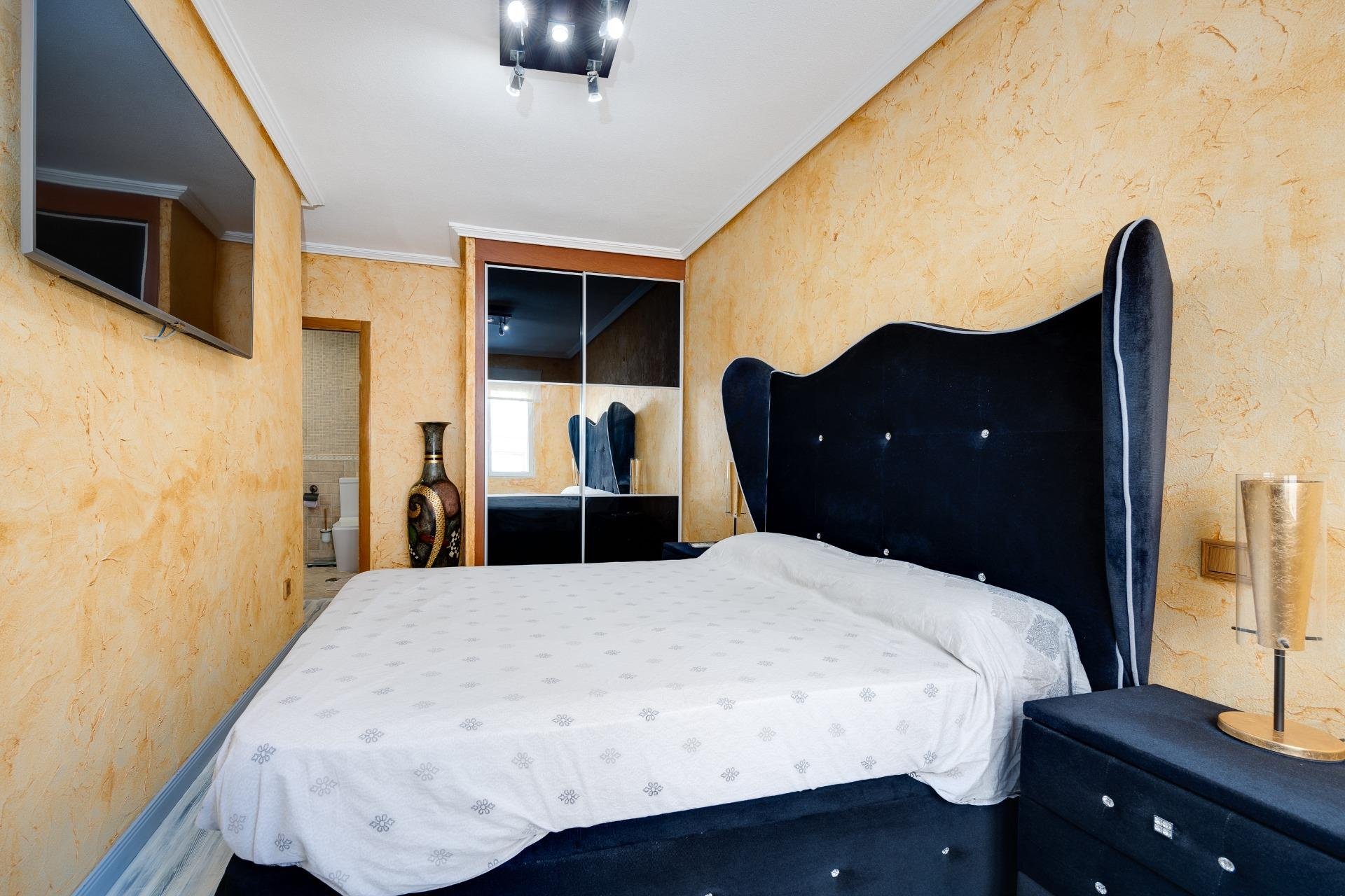 Resale - Apartment -
Torrevieja - Acequion