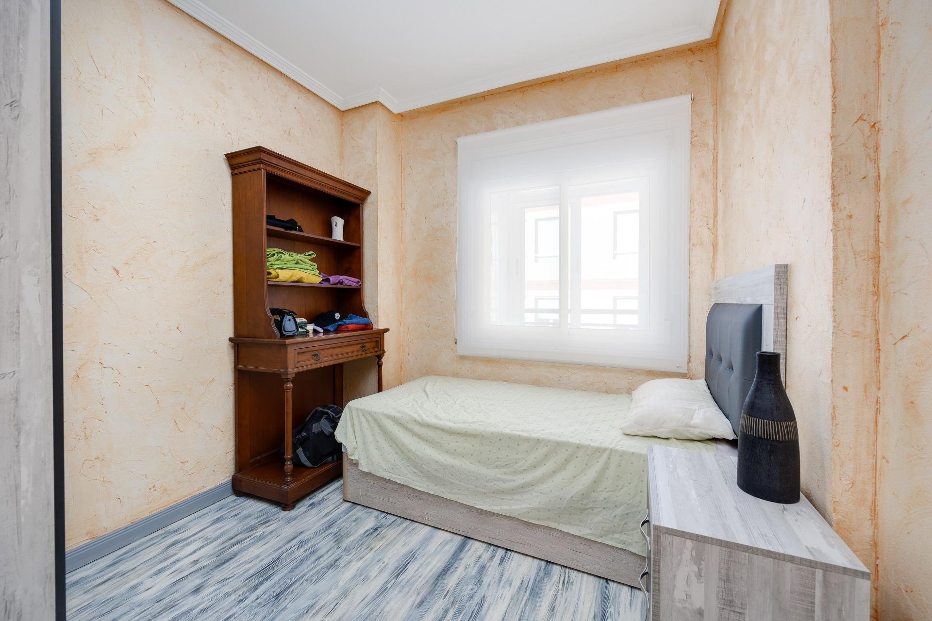 Resale - Apartment -
Torrevieja - Acequion