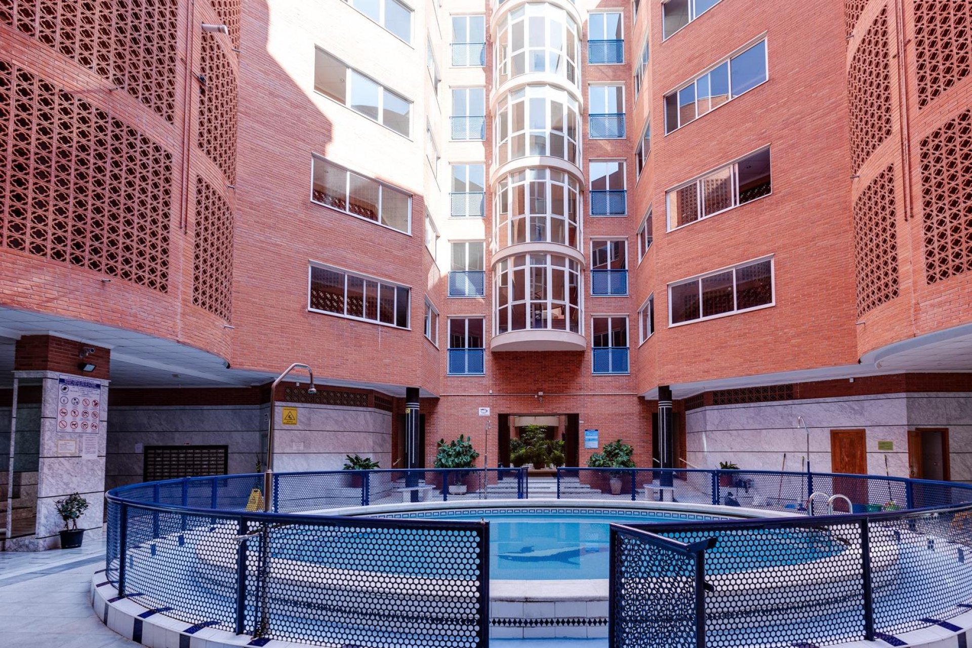 Resale - Apartment -
Torrevieja - Acequion