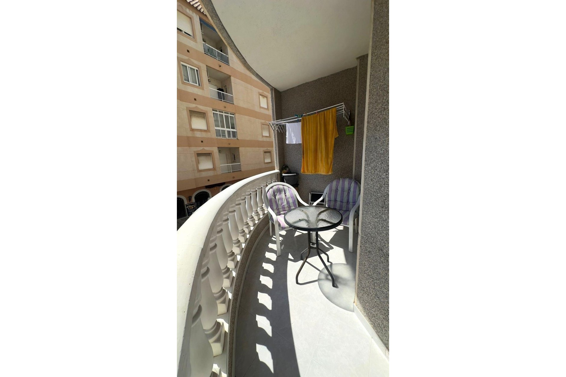 Resale - Apartment -
Torrevieja - Acequion