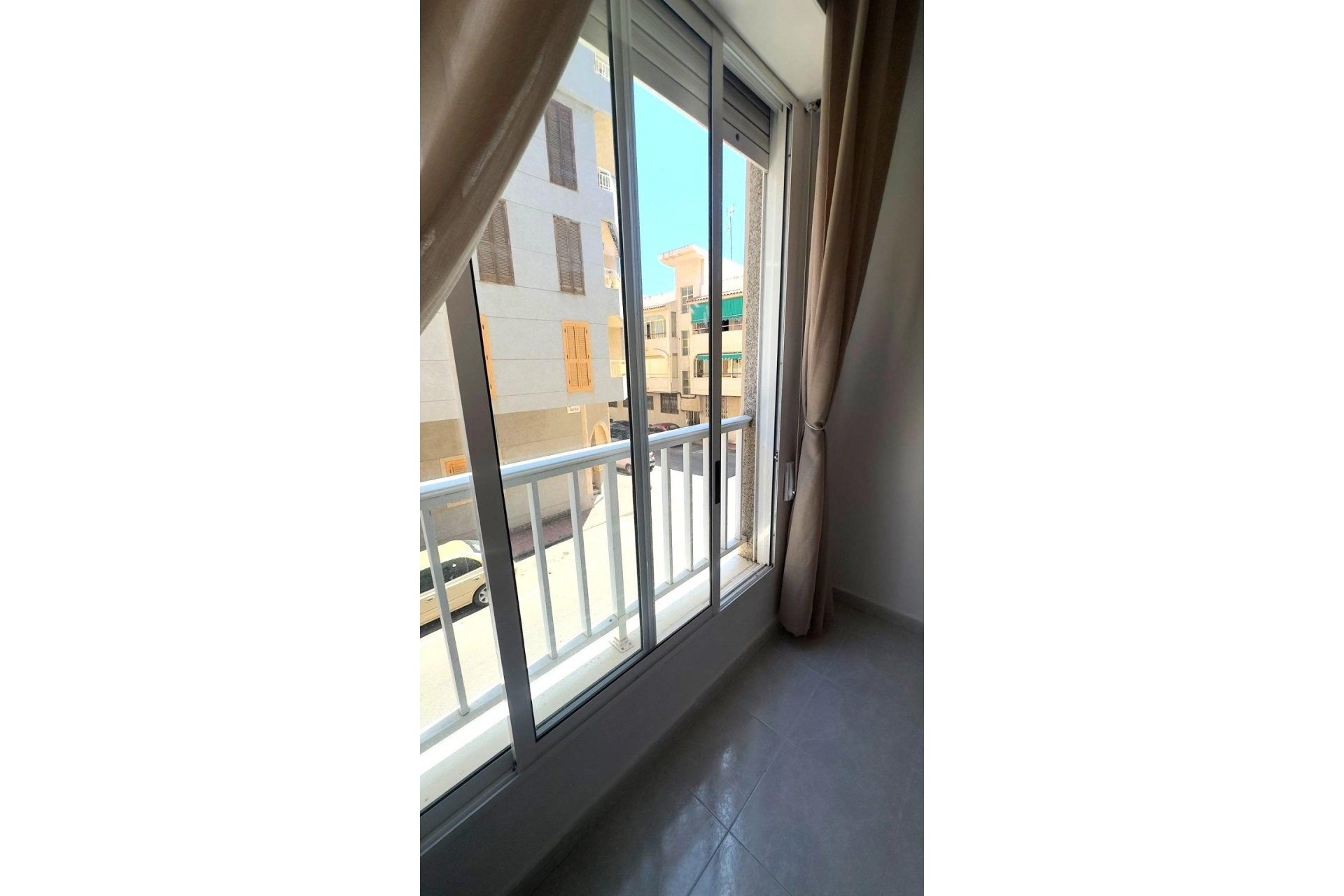 Resale - Apartment -
Torrevieja - Acequion