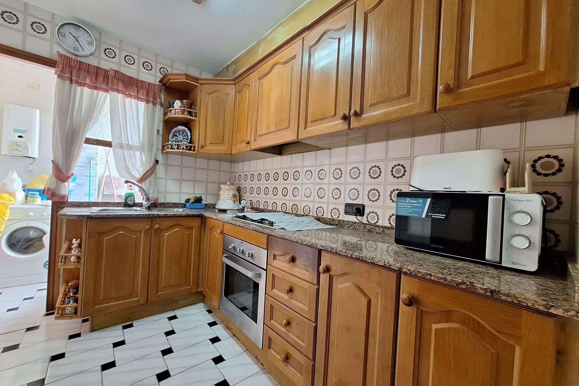 Resale - Apartment -
Torrevieja - Acequion
