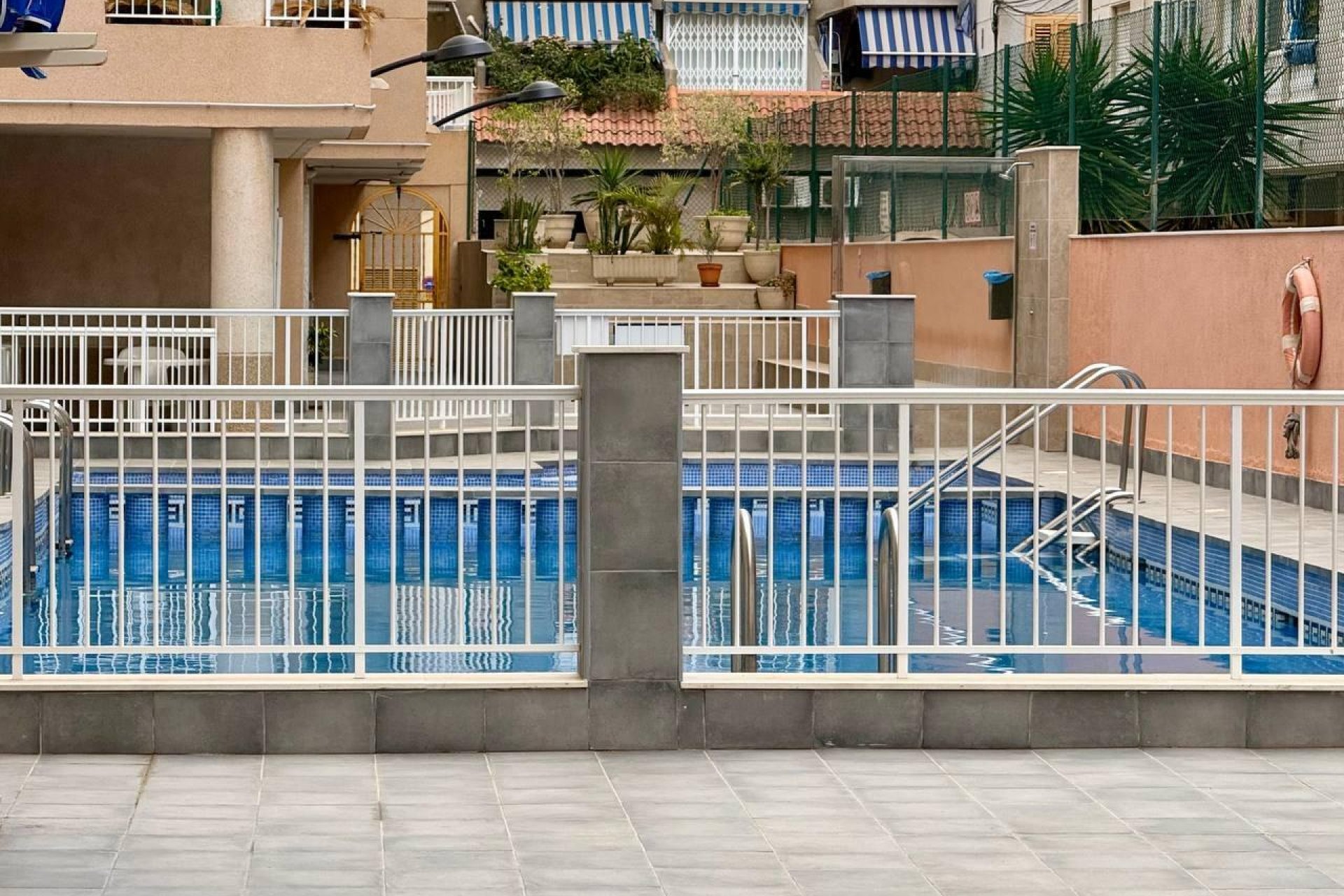 Resale - Apartment -
Torrevieja - Acequion