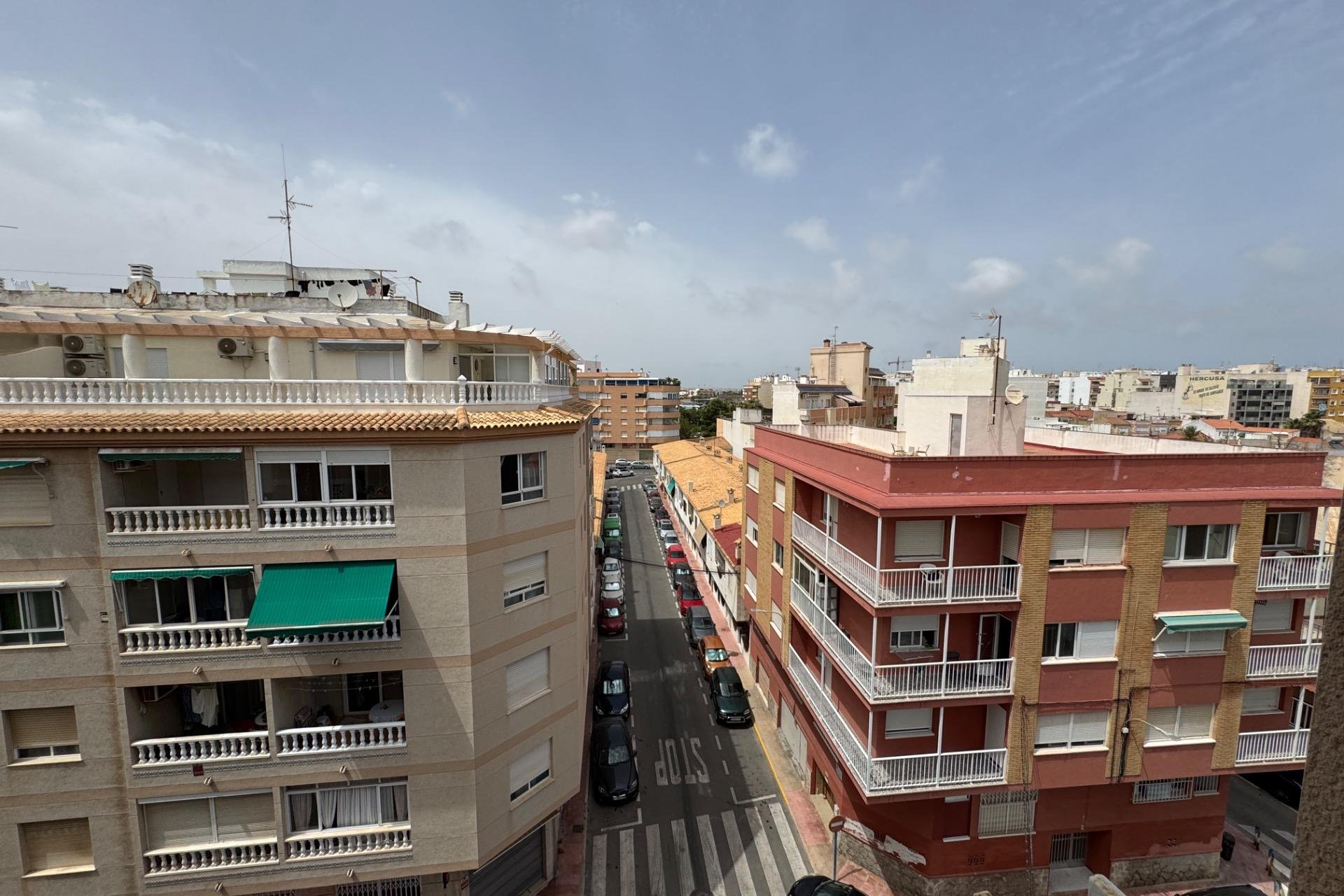 Resale - Apartment -
Torrevieja - Acequion