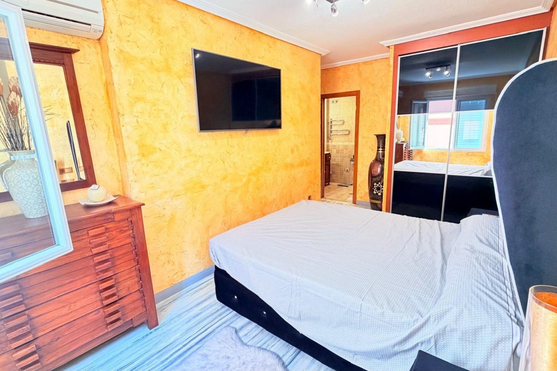 Resale - Apartment -
Torrevieja - Acequion