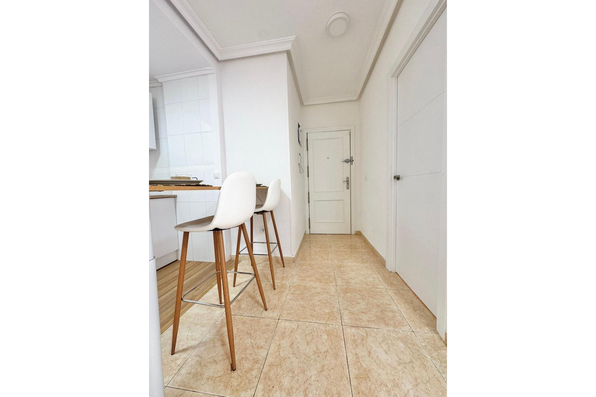 Resale - Apartment -
Torrevieja - Antonio Machado