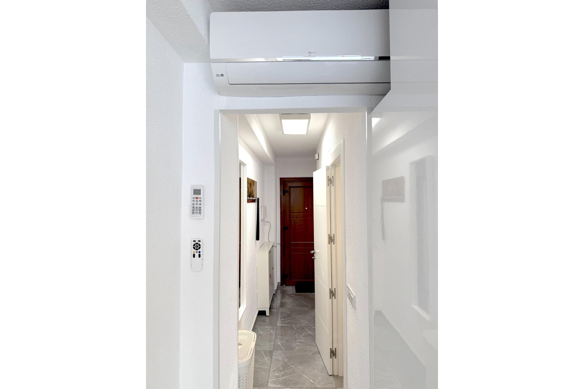 Resale - Apartment -
Torrevieja - Cabo Cervera